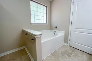 702 Mozingo Ln, Pensacola, FL 32514 - Photo 17