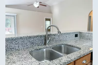 702 Mozingo Ln, Pensacola, FL 32514 - Photo 7