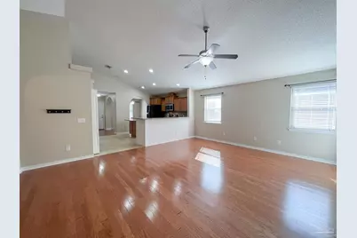 702 Mozingo Ln, Pensacola, FL 32514 - Photo 3