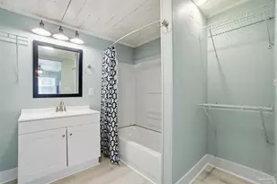 403 SE Gilliland Rd, Pensacola, FL 32507 - Photo 43