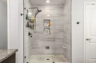 5469 N Shore Rd, Pensacola, FL 32507 - Photo 21