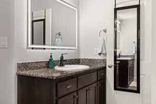 5469 N Shore Rd, Pensacola, FL 32507 - Photo 23