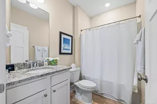 1328 Sea Grv Ct, Gulf Breeze, FL 32563 - Photo 13