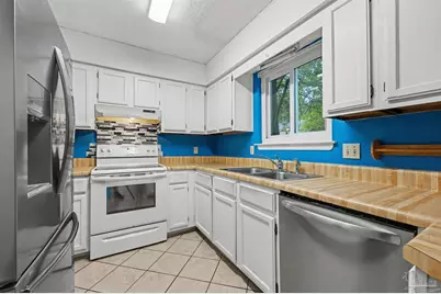 7226 Dogwood Ter Dr #A, Pensacola, FL 32504 - Photo 5