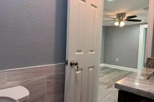 2417 V St, Pensacola, FL 32505 - Photo 15