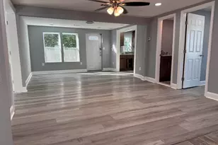 2417 V St, Pensacola, FL 32505 - Photo 5