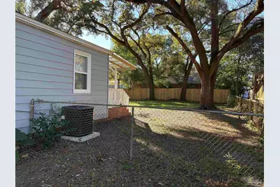 51 W Carver Dr, Pensacola, FL 32507 - Photo 3