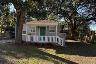 51 W Carver Dr, Pensacola, FL 32507 - Photo 1