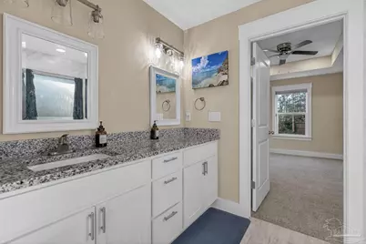 3986 Paradise Bay Dr, Gulf Breeze, FL 32563 - Photo 23
