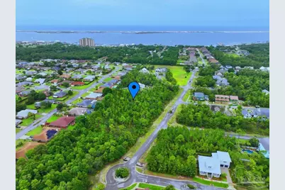 565 Downhaul Dr, Pensacola, FL 32507 - Photo 5