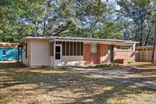 1004 Kearny Dr, Pensacola, FL 32505 - Photo 1