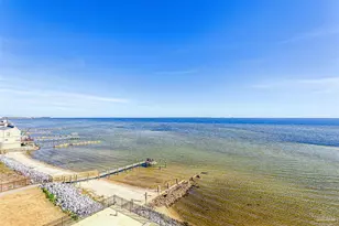 825 Bayshore Dr, Pensacola, FL 32507 - Photo 21