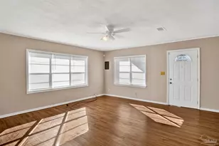 3206 N Miller St, Pensacola, FL 32503 - Photo 11