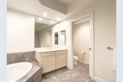 645 Lost Key Dr #203D, Pensacola, FL 32507 - Photo 11