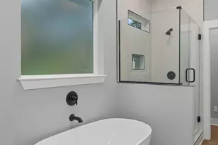 706 N F St, Pensacola, FL 32501 - Photo 31