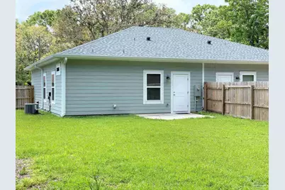 8400 Carl Dean St, Pensacola, FL 32514 - Photo 3