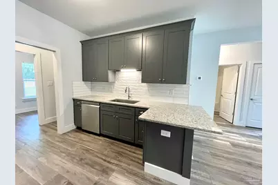 8400 Carl Dean St, Pensacola, FL 32514 - Photo 9