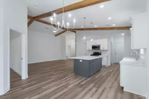 7650 Tippin Ave, Pensacola, FL 32504 - Photo 5