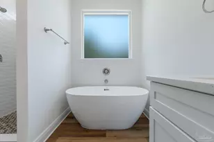 7650 Tippin Ave, Pensacola, FL 32504 - Photo 27