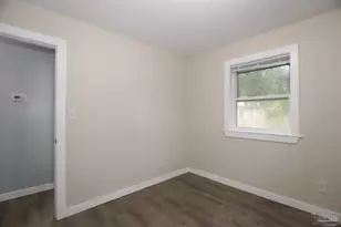 118 Shirley Dr, Gulf Breeze, FL 32561 - Photo 5