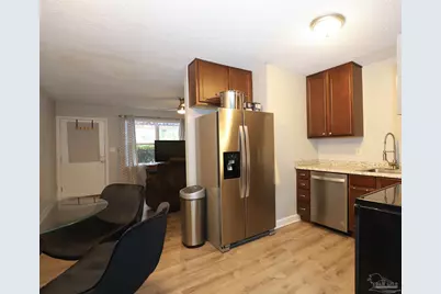 118 Shirley Dr, Gulf Breeze, FL 32561 - Photo 23