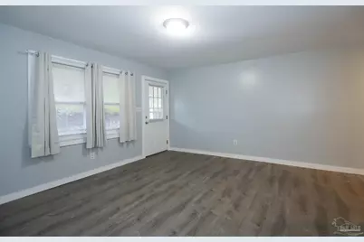 118 Shirley Dr, Gulf Breeze, FL 32561 - Photo 13