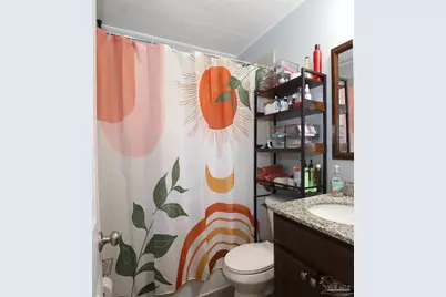 118 Shirley Dr, Gulf Breeze, FL 32561 - Photo 9