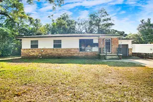 5925 Flaxman St, Pensacola, FL 32506 - Photo 3