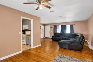 5925 Flaxman St, Pensacola, FL 32506 - Photo 5