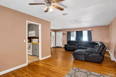 5925 Flaxman St, Pensacola, FL 32506 - Photo 9