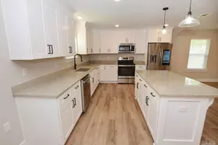 3123 Lynn Dr, Navarre, FL 32566 - Photo 9