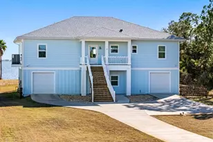 2721 Bay St, Gulf Breeze, FL 32563 - Photo 1