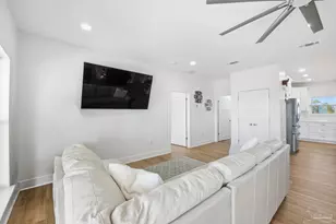 2721 Bay St, Gulf Breeze, FL 32563 - Photo 19