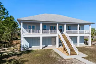 2721 Bay St, Gulf Breeze, FL 32563 - Photo 49