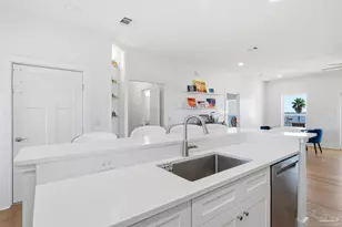 2721 Bay St, Gulf Breeze, FL 32563 - Photo 9