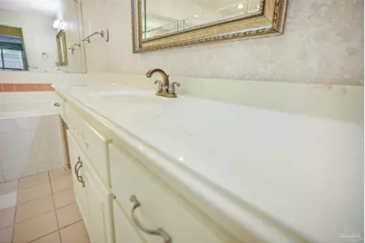 2300 Caddy Shack Ln, Pensacola, FL 32526 - Photo 15