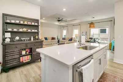 225 Camellia Dr, Cantonment, FL 32533 - Photo 15