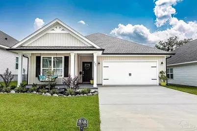 225 Camellia Dr, Cantonment, FL 32533 - Photo 1