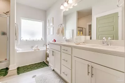 225 Camellia Dr, Cantonment, FL 32533 - Photo 23