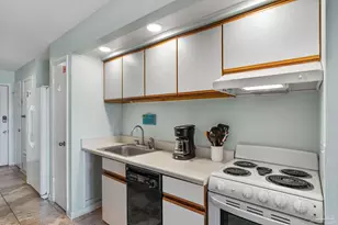 7453 Sunset Harbor Dr, Navarre Beach, FL 32566 - Photo 9