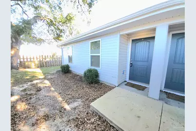313 N Navy Blvd #1D, Pensacola, FL 32507 - Photo 1