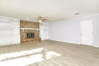 6843 Lake Charlene Dr, Pensacola, FL 32506 - Photo 21