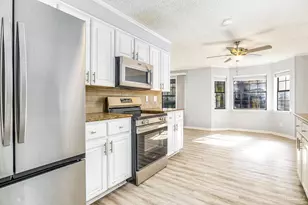 6843 Lake Charlene Dr, Pensacola, FL 32506 - Photo 7