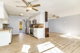 6843 Lake Charlene Dr, Pensacola, FL 32506 - Photo 13