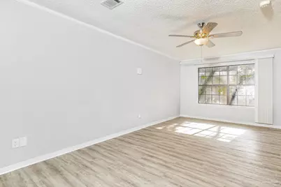 6843 Lake Charlene Dr, Pensacola, FL 32506 - Photo 43