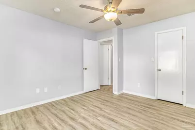 6843 Lake Charlene Dr, Pensacola, FL 32506 - Photo 41