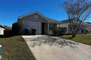 3125 Flintlock Dr, Pensacola, FL 32526 - Photo 1