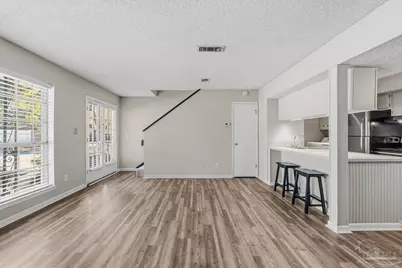 3328 Kingswood Ct #9D, Pensacola, FL 32514 - Photo 11