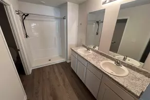 5269 Peach Dr, Pace, FL 32571 - Photo 9