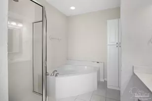 4637 Isles Dr, Pensacola, FL 32507 - Photo 9